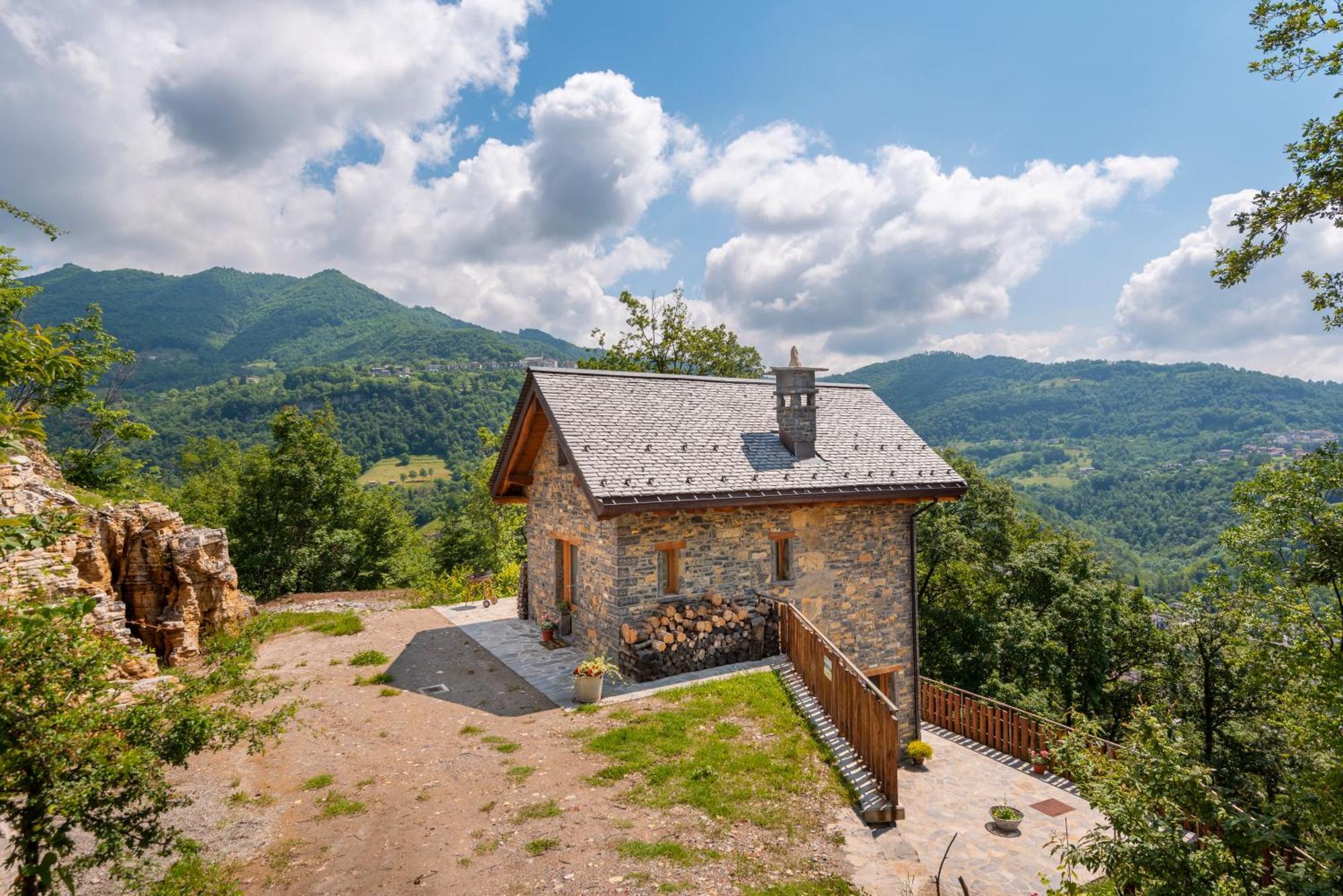 La Torre Del Manghen: Agri-Alloggio Indipendente Rota d'Imagna Exterior foto